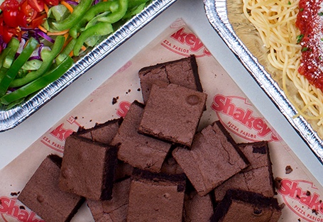 Shakeys's Fudge Brownie Box